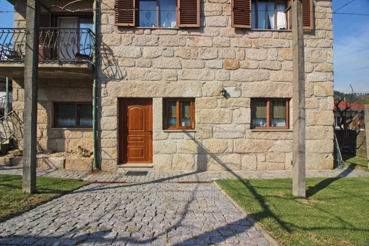 Casa Da Fatinha By Geres Casas Lejlighed Terras de Bouro Eksteriør billede
